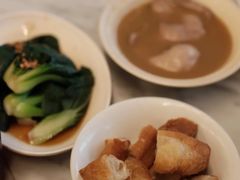 -黄亚细肉骨茶(仰光路店)