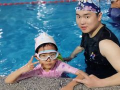 -阳光国际游泳培训基地