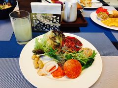 -成都保利公园皇冠假日酒店(熊猫基地店)