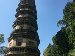 -灵岩山风景区