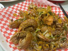 -覃记海鲜美食餐厅