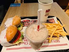 -The Habit Burger Grill 哈比特汉堡(复兴soho店)