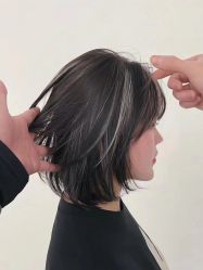 -十六番发型师事务所