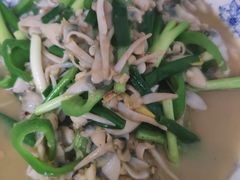 炒螺肉-海口滨海新村143号海南老字号炒菜店