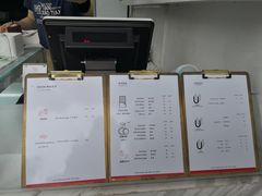 -UNI UNI(环亚凯瑟琳店)