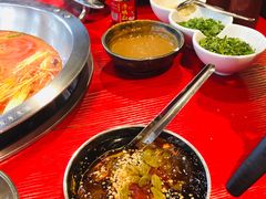 -谭鸭血老火锅(漳州路店)