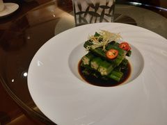 -广州中心皇冠假日酒店·百粤楼