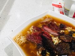 -香港新发烧腊茶餐厅(水围店)