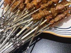 -许哥东北烧烤·铁丳烤串·宫后夹肉(繁花中心店)