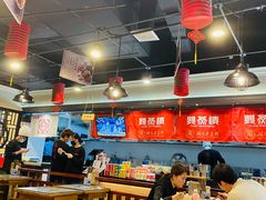 大堂-双燕楼·手工馄饨·汤面小吃(世纪汇店)