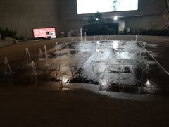 -易生活购物公园