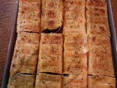 -街角等你.大连海鲜烧烤.经典铁板海鲜串(西安路店)