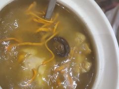 虫草山菌炖鸡汤-肘子酥·天津菜·特色捞面(德云社店)