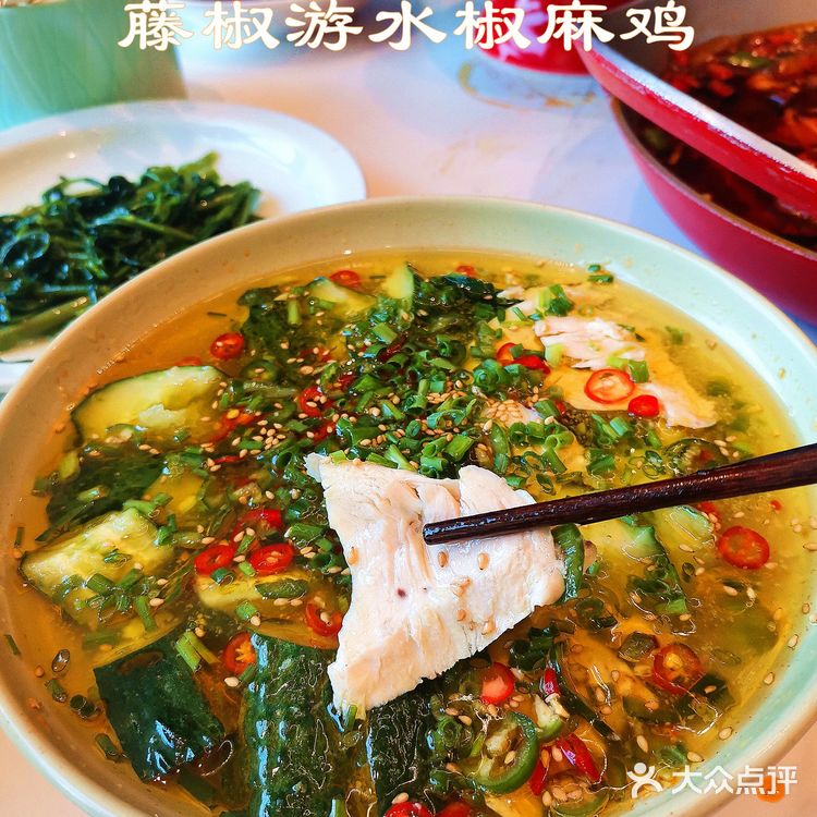 精品川菜   来自盐帮  口味自贡  香辣入味 辣的过瘾