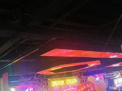 -路边边.炒菜烧烤.音乐餐厅(良乡长虹店)