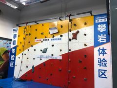 -迪卡侬(民族东店)