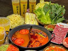 -冯校长老火锅(中联广场店)
