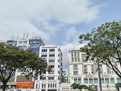 -解放路步行街
