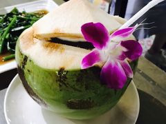 椰青-The Dishes Seafood & Restaurant