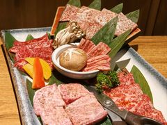 -炼火烤肉店