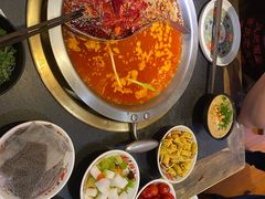 -沸炉重庆老火锅(军事博物馆店)