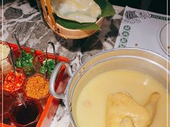 -禄婶鸡煲·打边炉