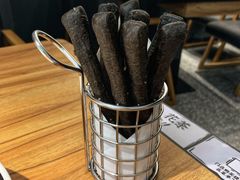 蘸汤吃的黑油条-太二酸菜鱼(福州泰禾店)