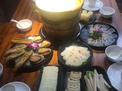 -捞围鲜·港式打边炉(海阳路店)