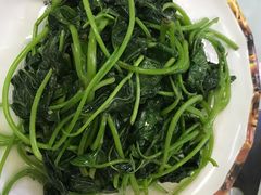 -小辣妹川味海鲜加工店(第一市场椰风巷店)