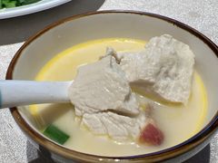 -鸽子侯·家宴·平价海鲜(绿地店)
