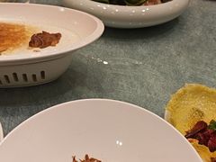 -老铺人家酒店(紫荆名流店)