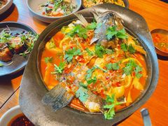 -SHAN山(前滩太古里店)