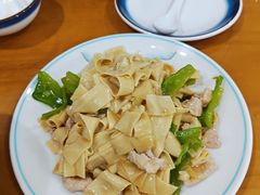 -鹤乡东北菜(崮山路店)