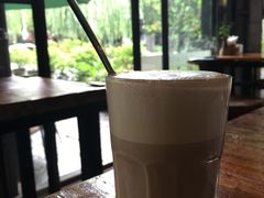 -蓝壁虎咖啡酒馆