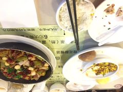 忠义新香辣-忠义小酒馆(田东店)