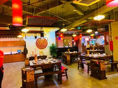 -在蜀里·一米肥牛老火锅(黄埔店)