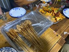 -勃利地摊·勃立小串烧烤