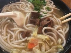 -鑫花溪牛肉米粉(凤凰街创始总店)