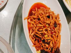 -辛香味烧鱼馆·非遗技艺·排骨红烧肉(光谷医药园店)