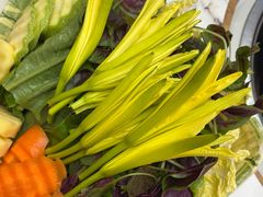 -原林野山菌火锅·炒菌(关上野生菌一条街店)