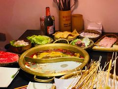 -欧阳小姐在成都(爱琴海店)