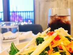 -WOLFGANG PUCK KITCHEN & BAR(迪士尼小镇店)