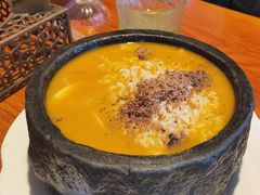 墨脱石锅黑松露饭-菌自由丨野生菌火锅特色庭院餐厅(丽江古城店)