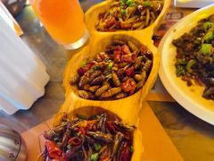 -隔壁老王·家常云南菜(花巷店)
