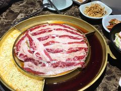 -猪啊牛呀羊啊铜盘烤肉(正大广场店)