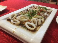 豆腐蒸鲜鱿-美味海鲜大排档(明发美食地标店)