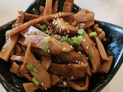 -馋三尺蟹粉小笼(人民广场店)