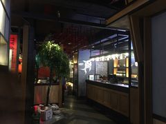 -辣尚瘾·烤鱼·新川菜(交大直营店)