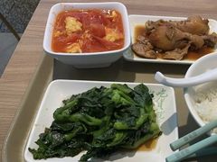 -老乡鸡(上海巴黎春天浦建店)