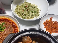 -鸽子侯·家宴·平价海鲜(绿地店)